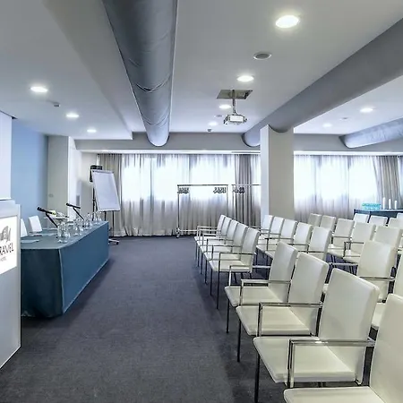 Caravel Hotel Rome
