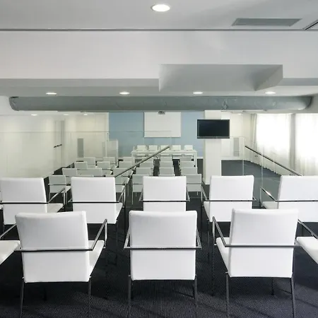 Hotel Caravel 4*