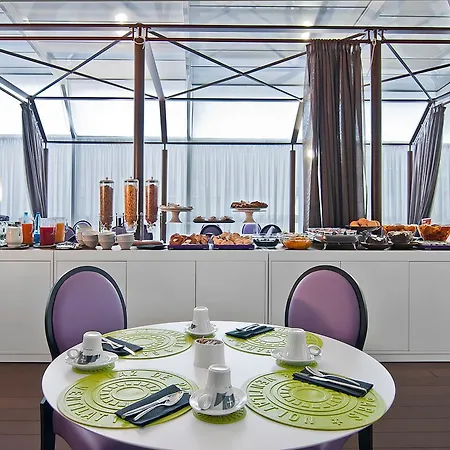 Hotel Caravel Rome