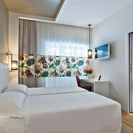 Hotel Caravel