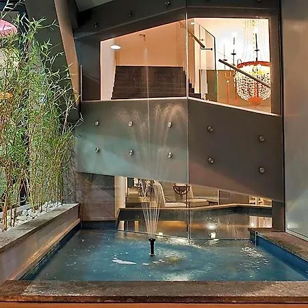 Caravel Hotel Rzym