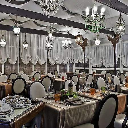 Hotel Caravel Rzym