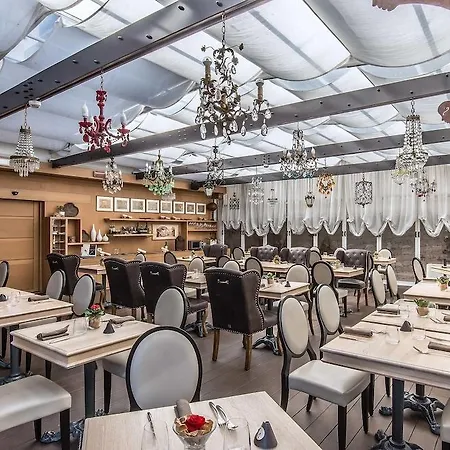 Caravel מלון רומא